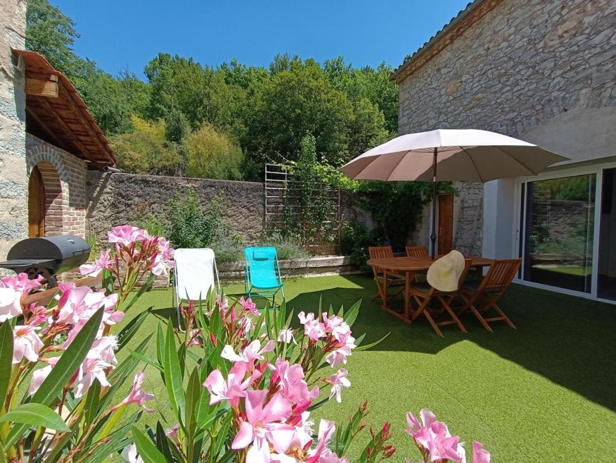 Maison Sur Le Lot Saint-Vincent-Rive-dʼOlt Kültér fotó