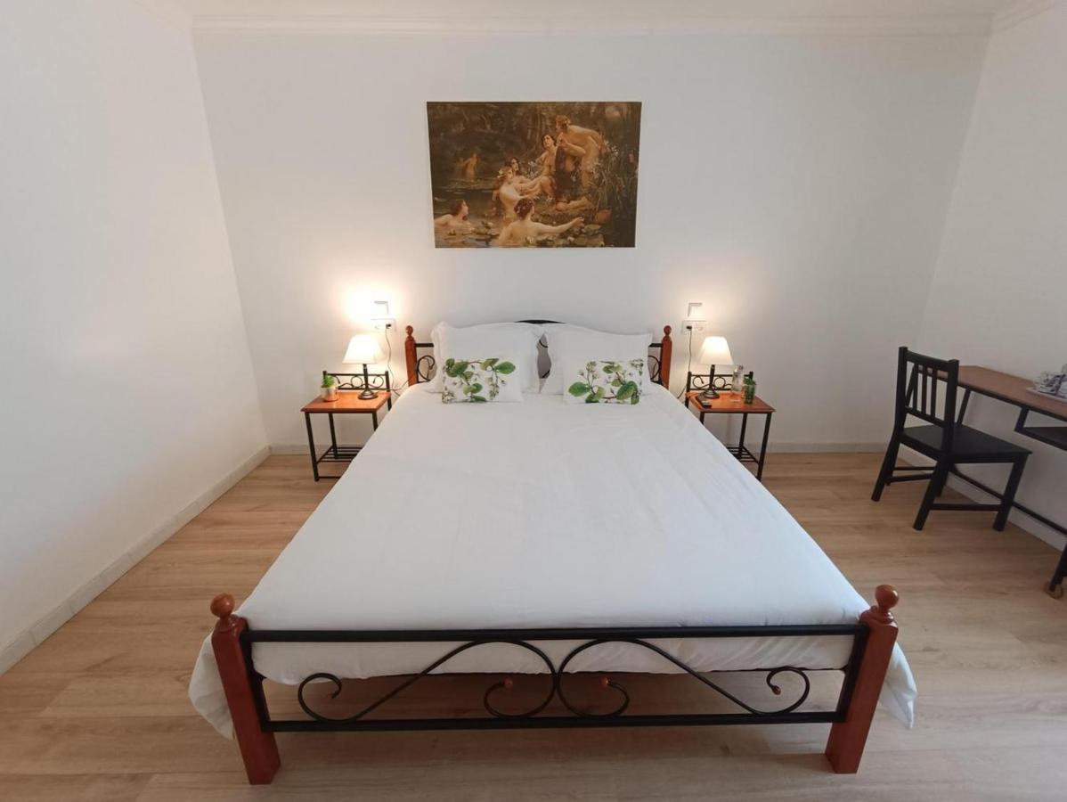 Maison Sur Le Lot Saint-Vincent-Rive-dʼOlt Kültér fotó